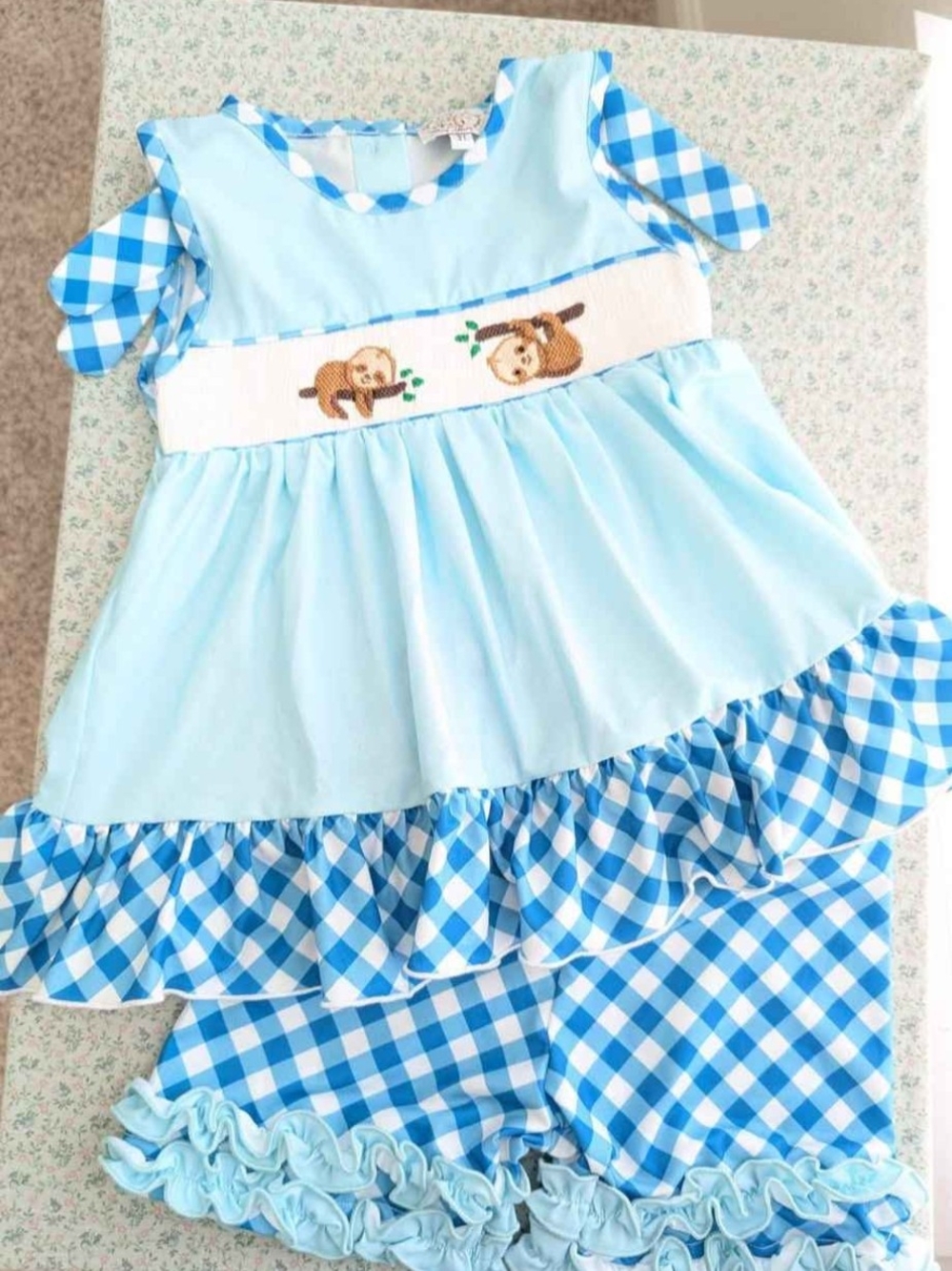 3T Smocked Sloth Short Set